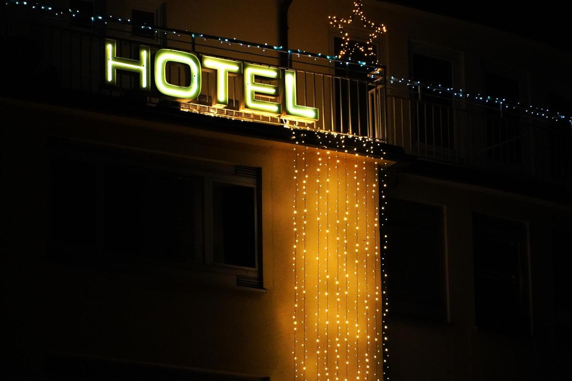 Komfort Hotel لودفيغسبرغ المظهر الخارجي الصورة